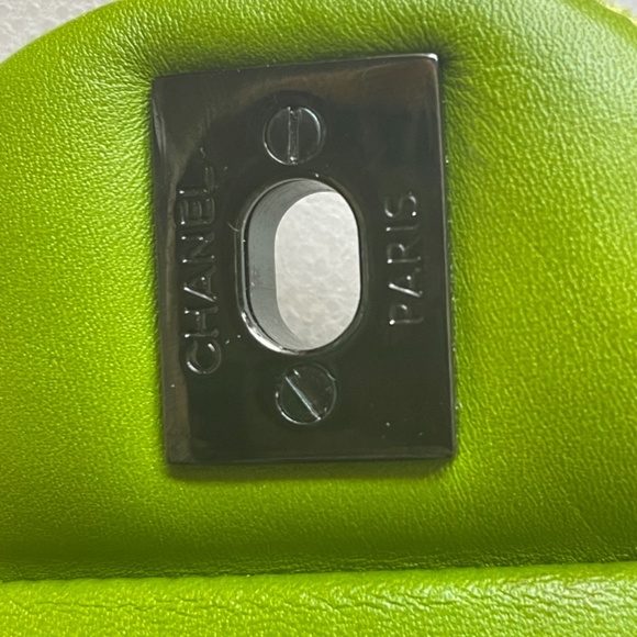 Chanel cf velvet rare color - Picture 7 of 8